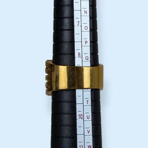 Chunky White Rhinestone Front Ring - Picture 7 of 7